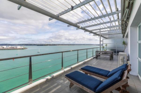 QV Waterfront Apt with AC Wifi and Parking (941), Auckland